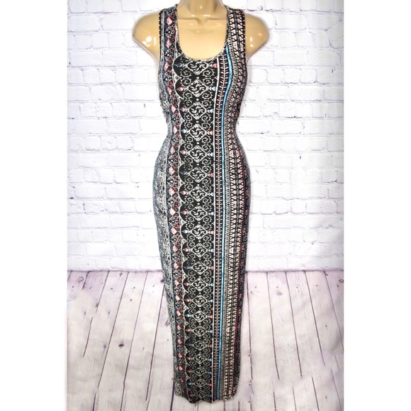 Dresses & Skirts - Boho Maxi Dress